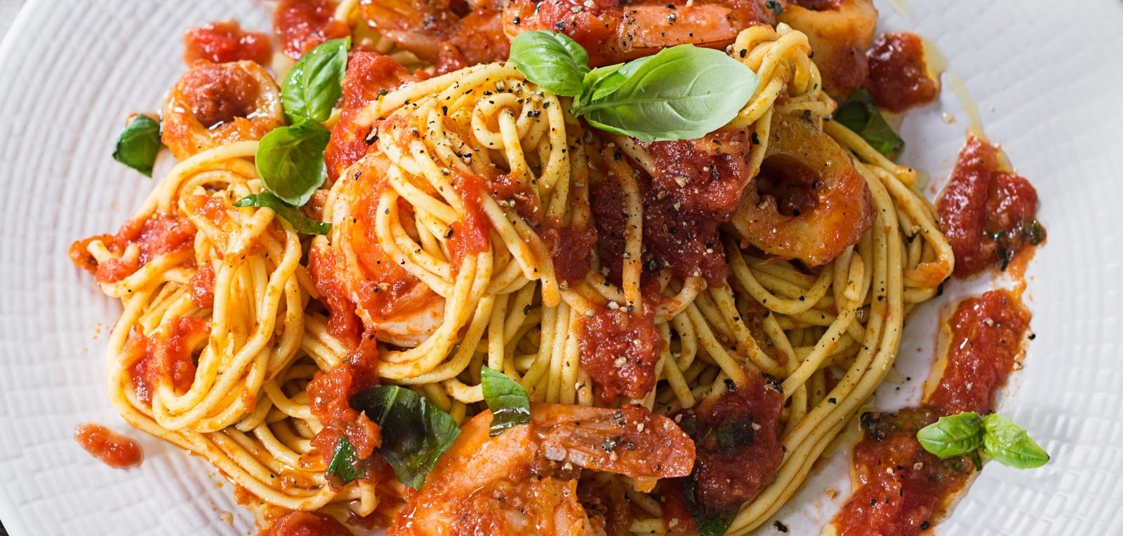 Spaghetti with cuttlefish and shrimps ragout Recipes KitchenAid UK