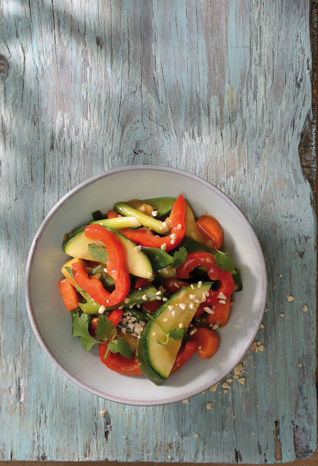 Steamed vegetables with soy sauce